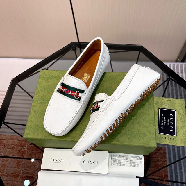 Gucci Horsebit 1955 White Pebbled Leather Loafers 7