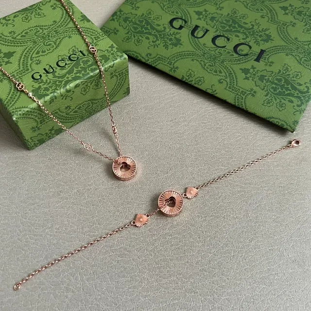 Gucci Interlocking G Motif Rose Gold Necklace 5
