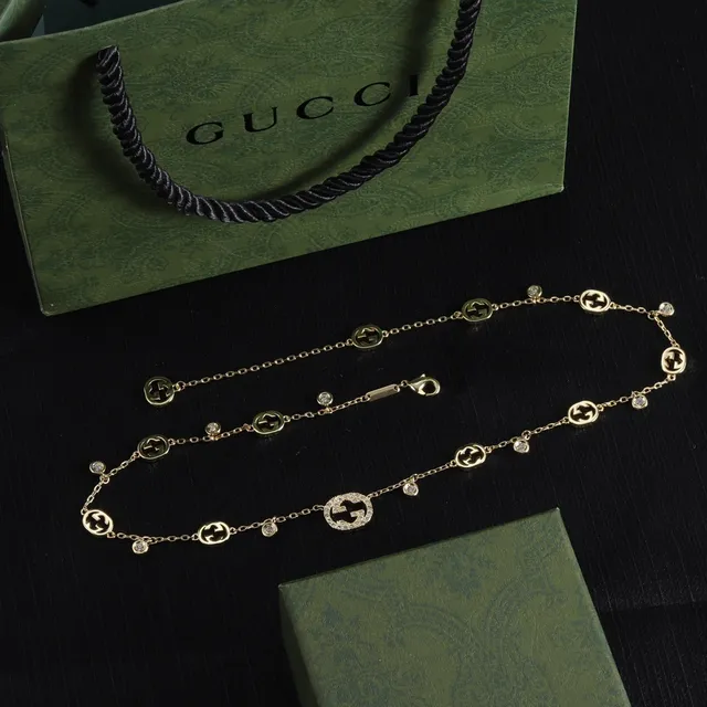 Gucci Interlocking G Pavé Crystal Gold Necklace 5