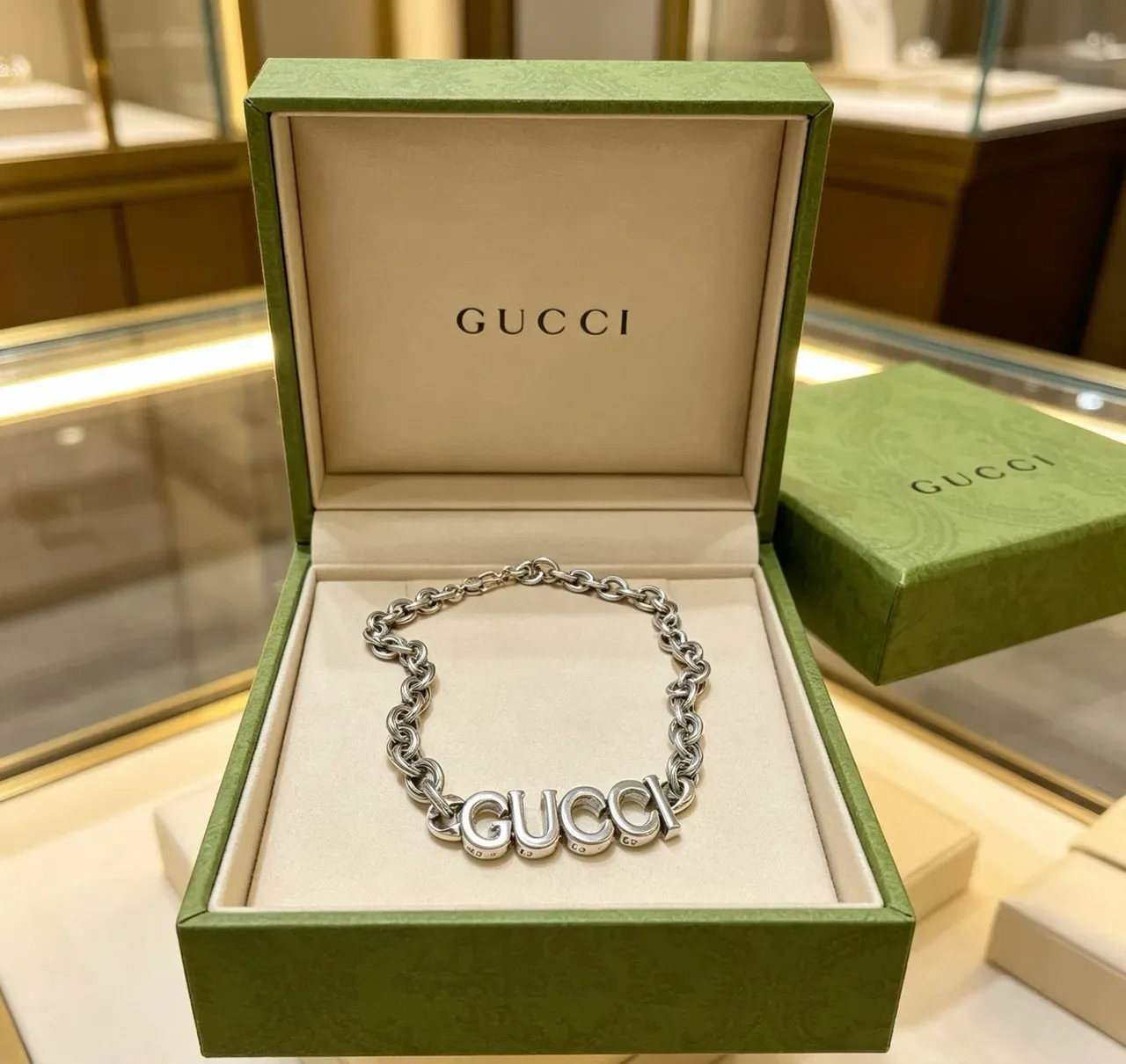 Gucci Logo Chain Silver Necklace 8
