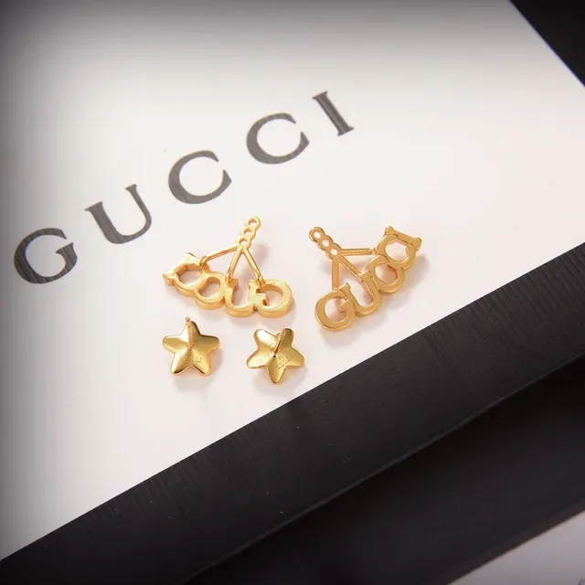 Gucci Logo Star সোনার স্বচ্ছ কানের দুল 5