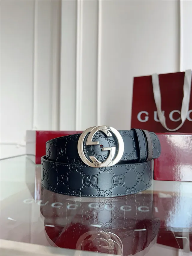 Gucci Ophidia Cinto de couro reversível com monograma GG 9