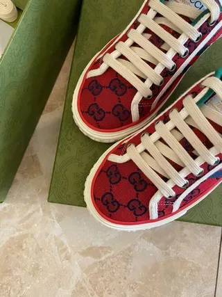 Gucci أحمر أخضر GG Monogram قماش شبكي تفاصيل الشريط أسلوب الحياة الأحذية الرياضية 5