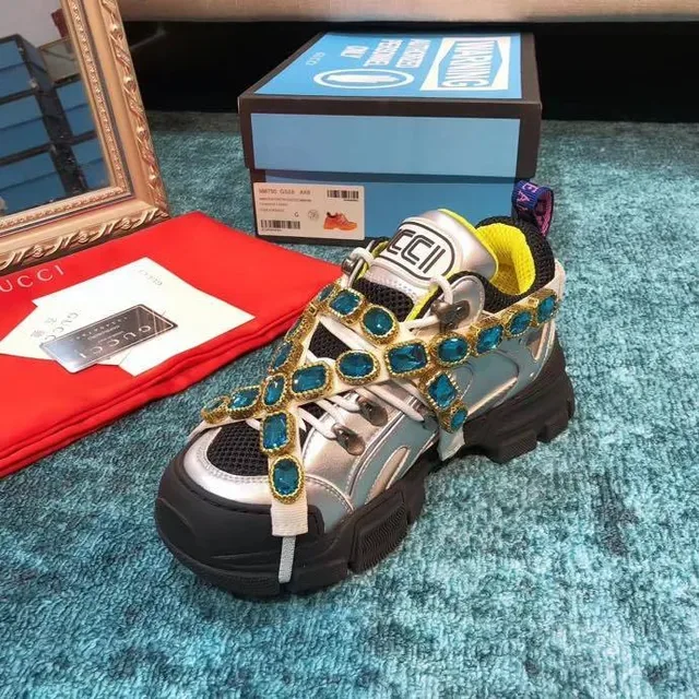 Gucci Rhyton Zapatillas Lifestyle Plateadas con Cristales Incrustados 8