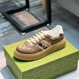 Gucci Screener भूरा बेज प्लेटफॉर्म सोल GG Monogram Canvas चंकी स्नीकर