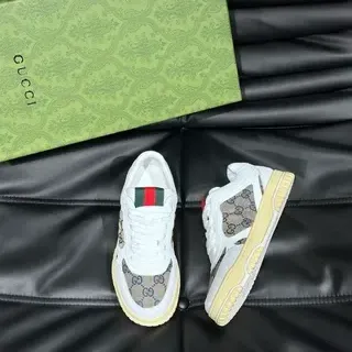 Gucci Screener GG Monogram blanco y beige zapatillas lifestyle