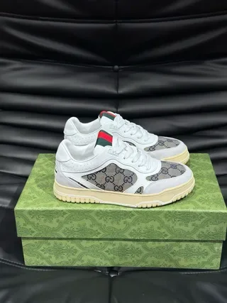 Gucci Screener GG Monogram blanco y beige zapatillas lifestyle 4
