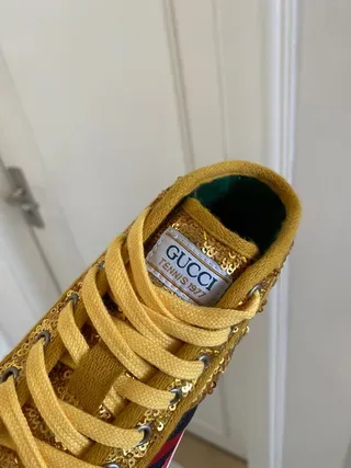 Gucci Screener Tênis Lifestyle Dourado com Paetês de Bico Alto 5