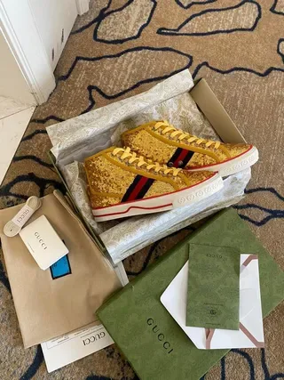Gucci Screener Tênis Lifestyle Dourado com Paetês de Bico Alto 6