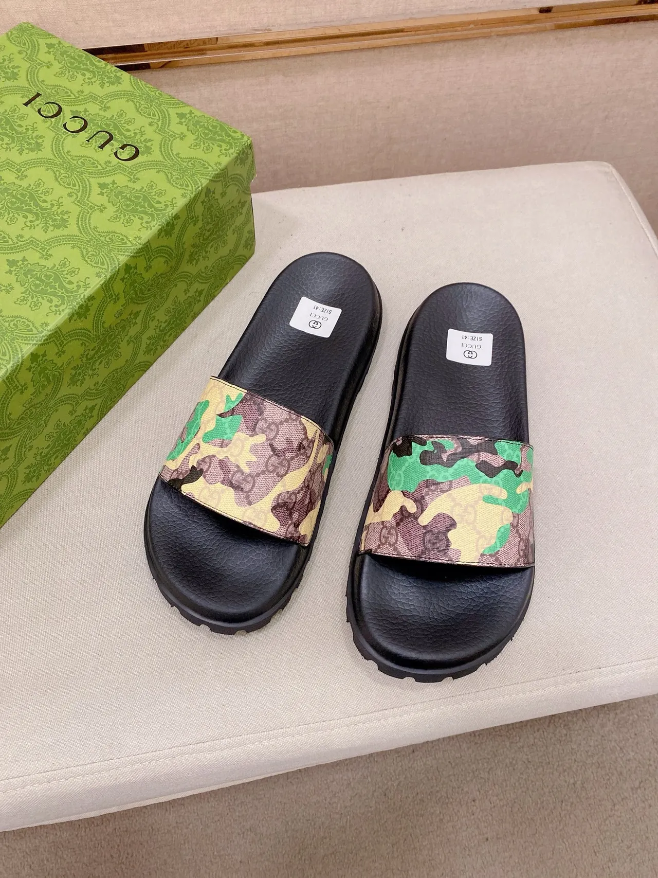 Gucci Screener Monogramme Camo Chaussons à glisser 4