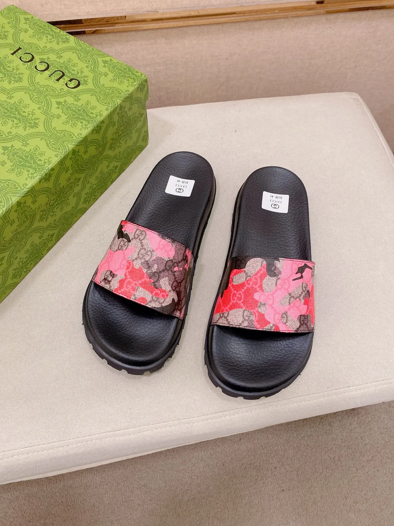 Gucci Screener Monogramme Camo Chaussons à glisser 6