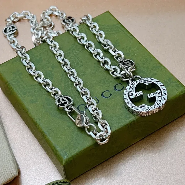 Gucci Silver Green Chunky Curb Chain Necklace 5