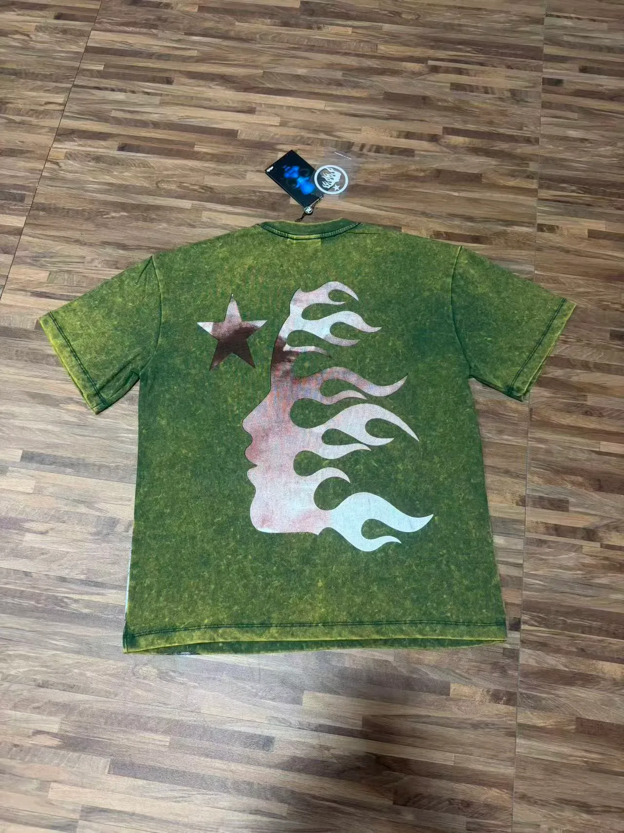 T-shirt moto Hellstar vert olive à lavage acide motif graphique tête de mort 3