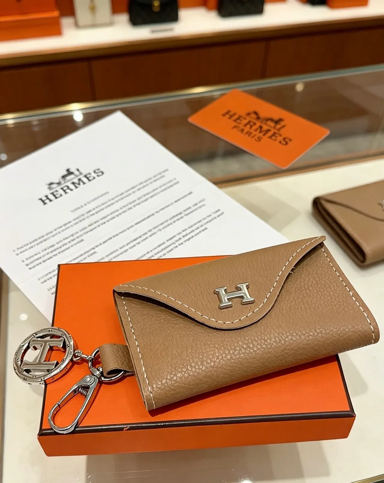 Hermès Beige Brown Pebbled Leather Palladium Hardware Handbag 4