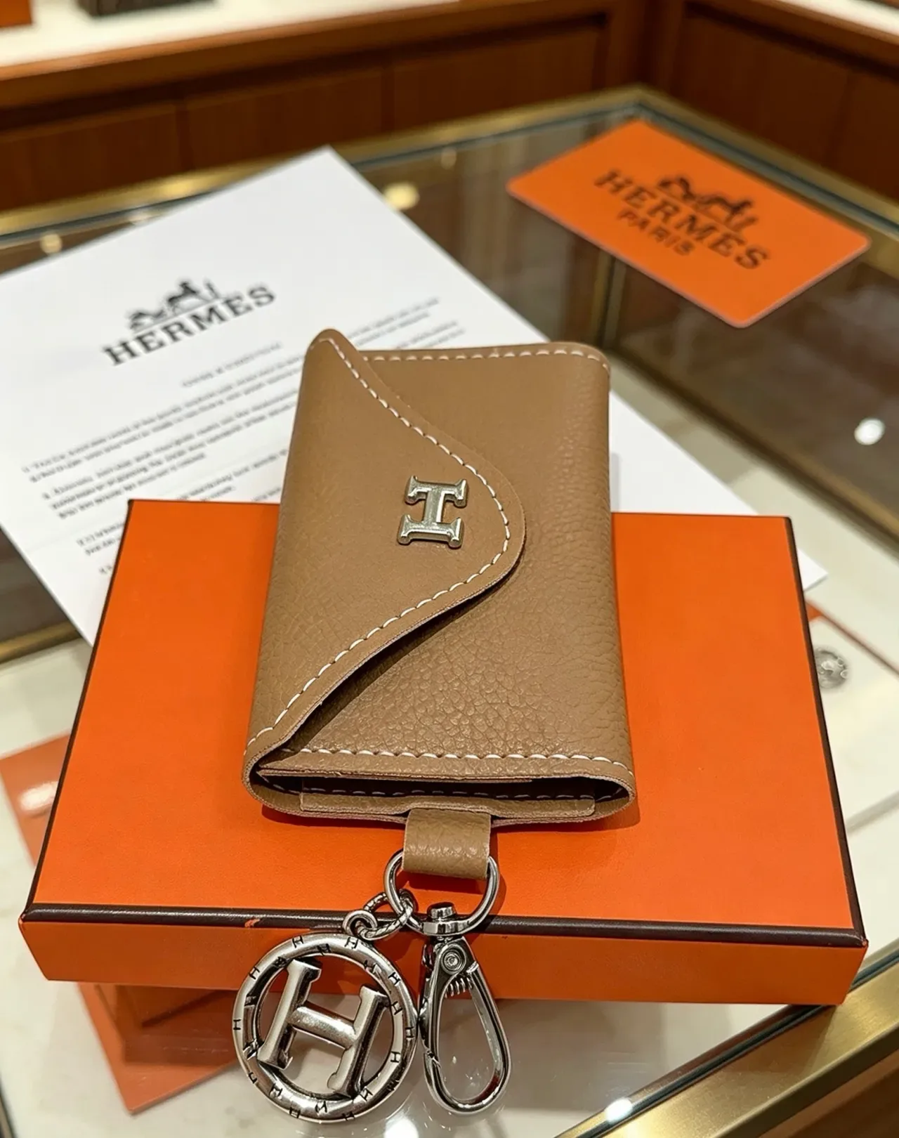 Hermès Beige Brown Pebbled Leather Palladium Hardware Handbag 9