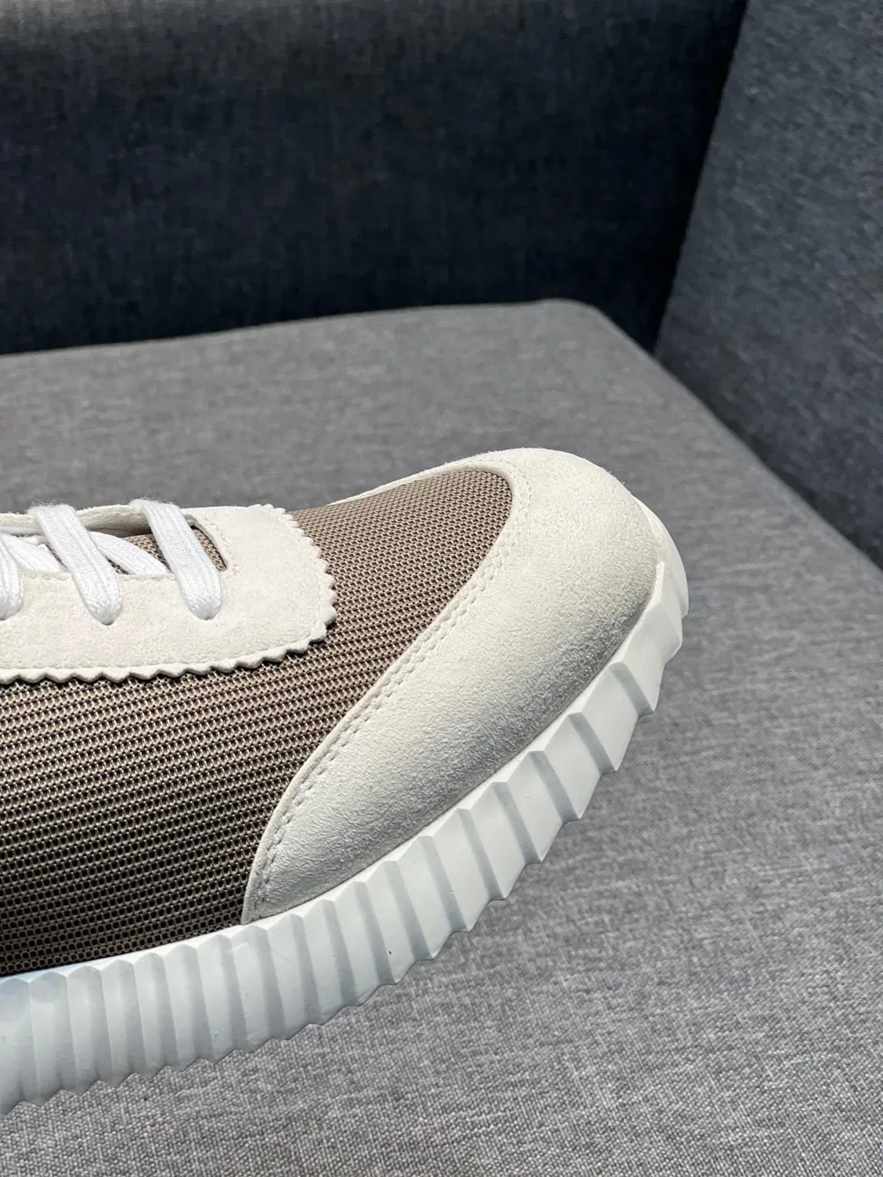 Hermès Beige White Sculpted Ridged Midsole Mesh And Suede Paneling Chunky Sneakers 4