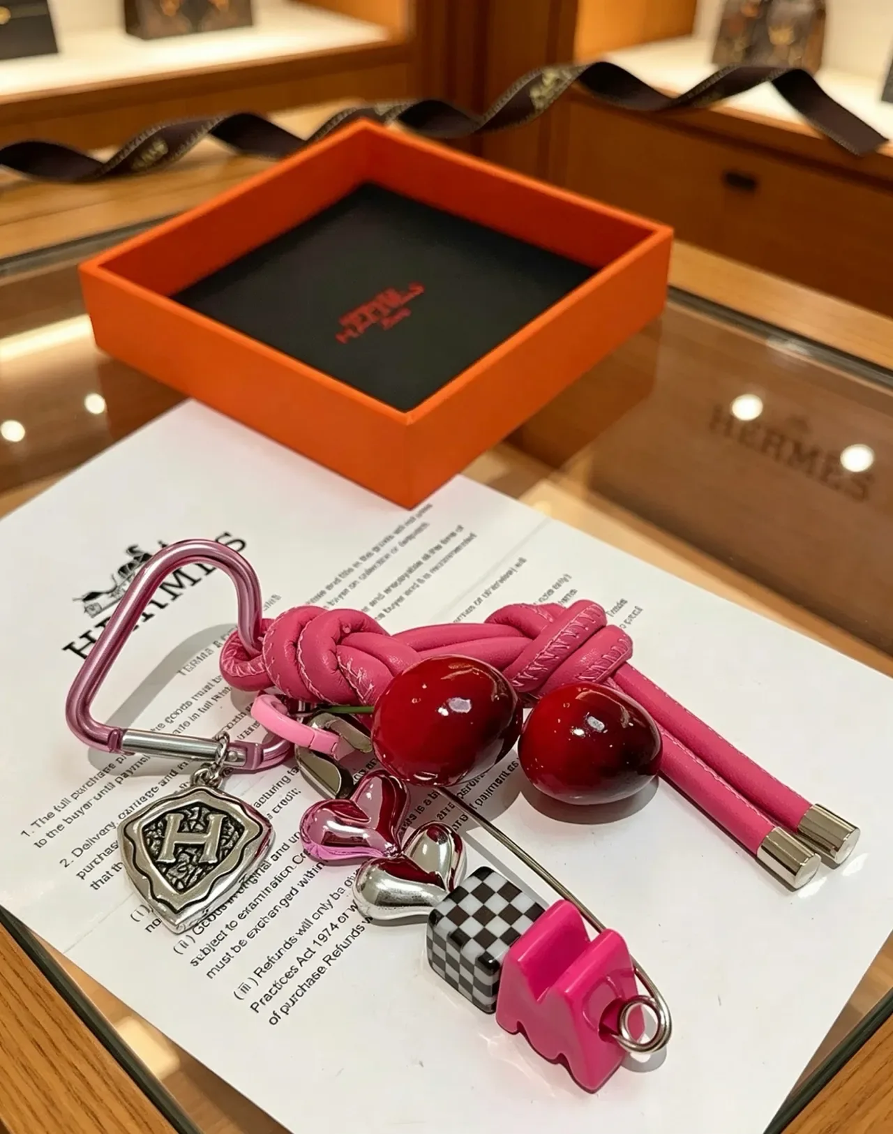 Hermès Charm Pulseira de Couro Rosa Vermelho Nó 4