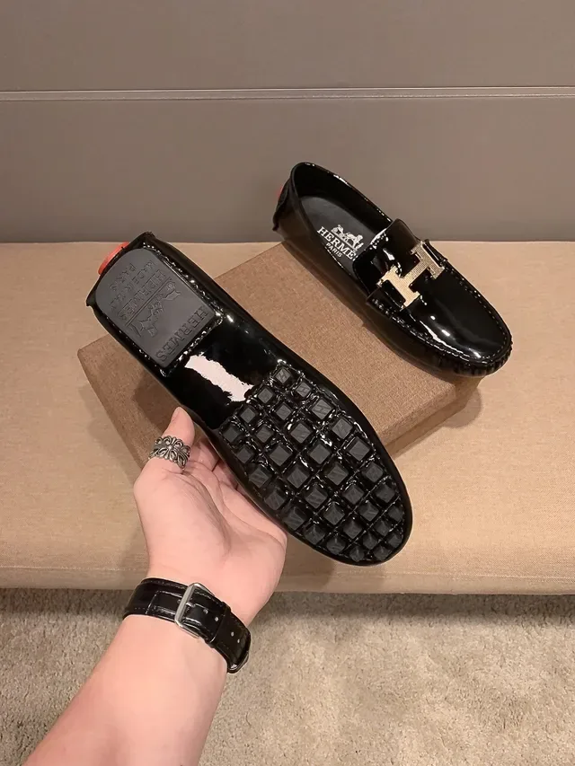 Hermès Constance Loafer Black Gold Patent Leather Metal 'H' Buckle Loafer 3