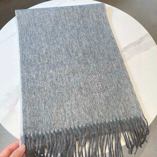 Hermès Logo Bordado Heather Gray Cachemira Lenço 8