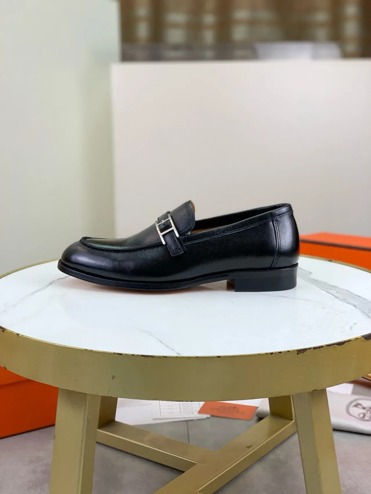 Hermès H Buckle কালো টেক্সচার্ড লেদার লুফার 6