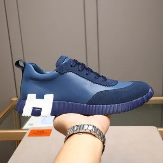 Hermès H-Ride 海军蓝/白/蓝 皮革-麂皮混合鞋面 扇贝领细节 生活方式运动鞋