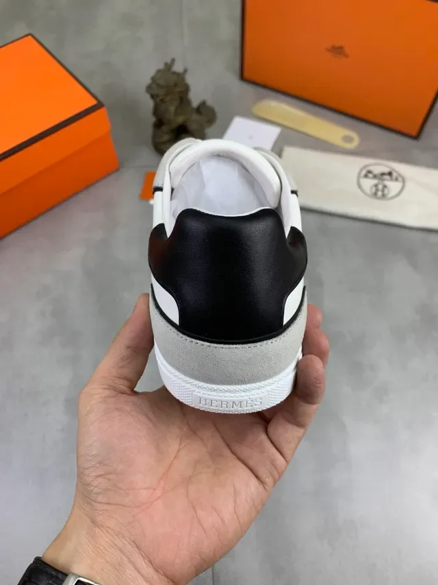 Hermès H Sneaker 白色灰色麂皮生活方式运动鞋 3
