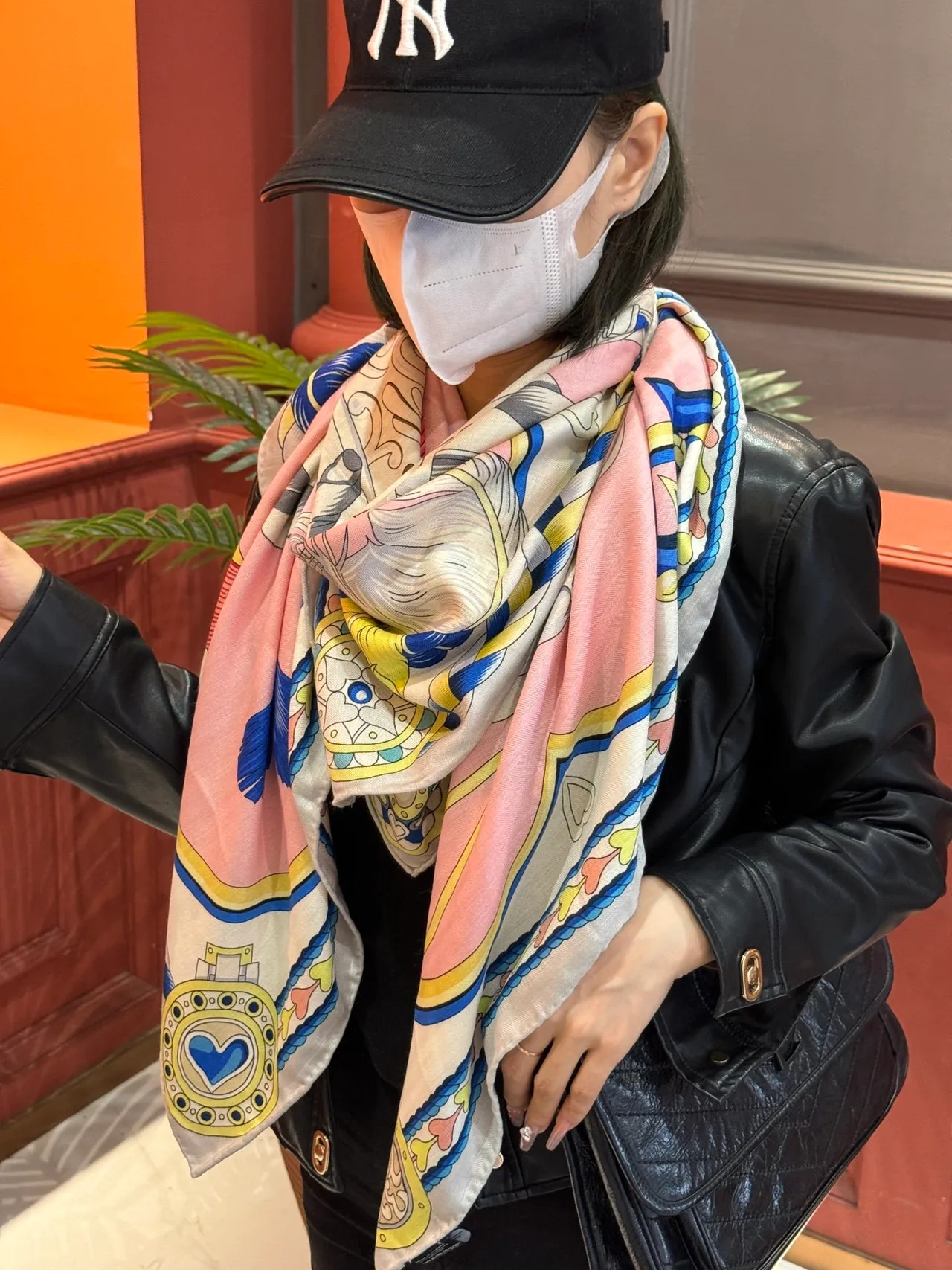 Hermès Harnais de Cœur Pink Silk Scarf 3