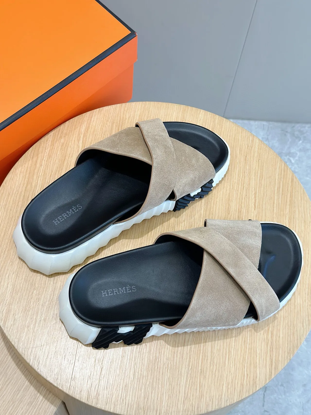 Hermès Oran Beige Suede Cross-Strap Slippers 6