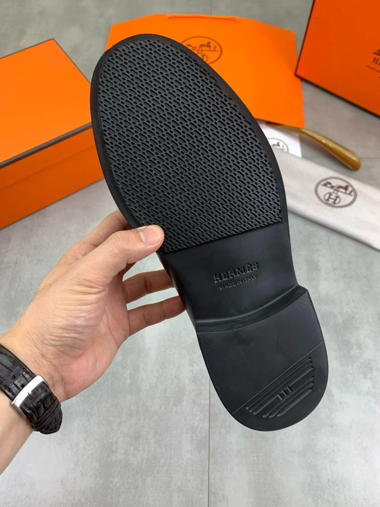 Hermès Oran أسود جلد مصقول Penny Loafer 2