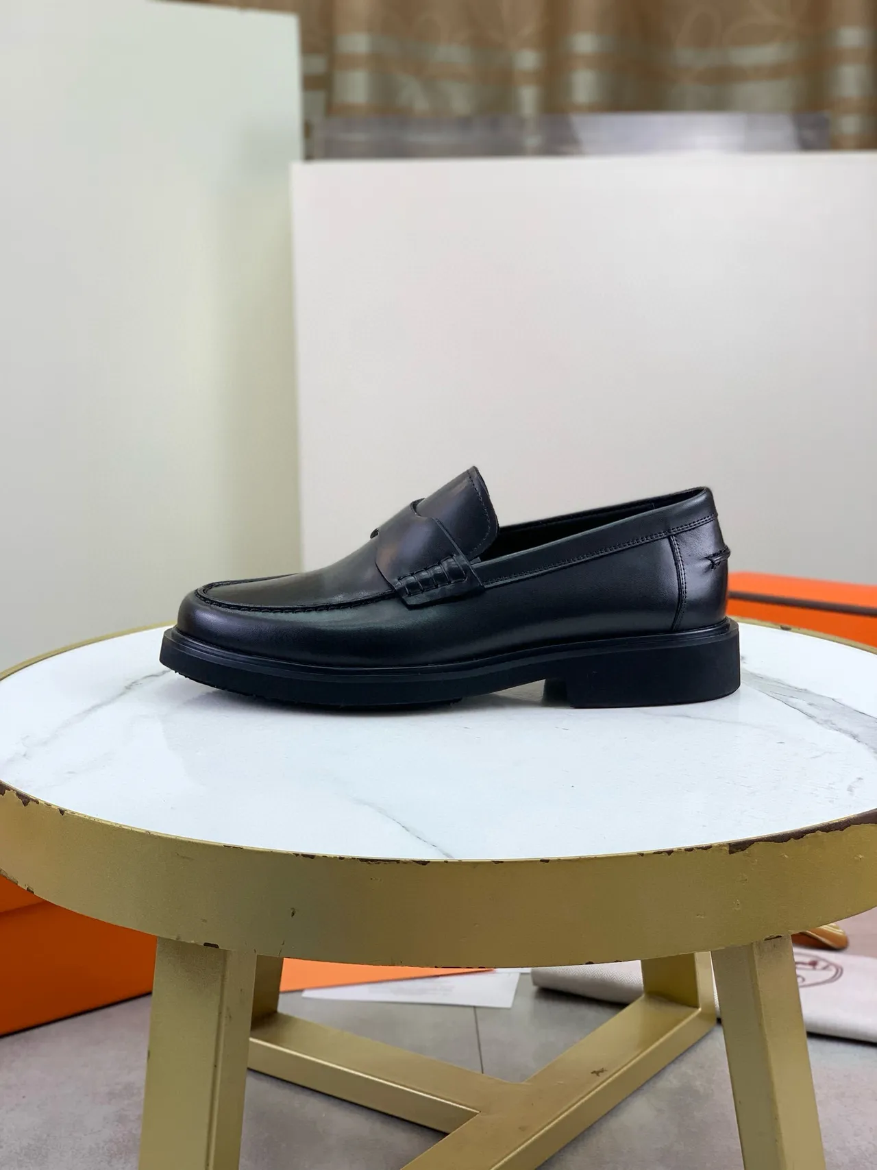 Hermès Oran أسود جلد مصقول Penny Loafer 5