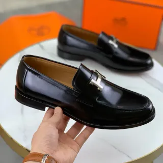 Hermès Oran Loafer 黑色漆皮 H-Buckle 乐福鞋