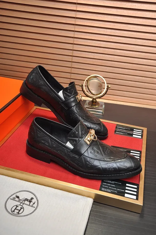 Hermès Oran 黑色绗缝H图案金马衔扣乐福鞋 5
