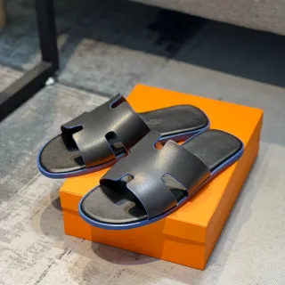 Hermès Oran Slide أسود أزرق حزام على شكل H جلد مطفأ علوي صنادل