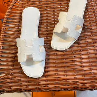 Hermès Oran brancas H-Strap sandálias
