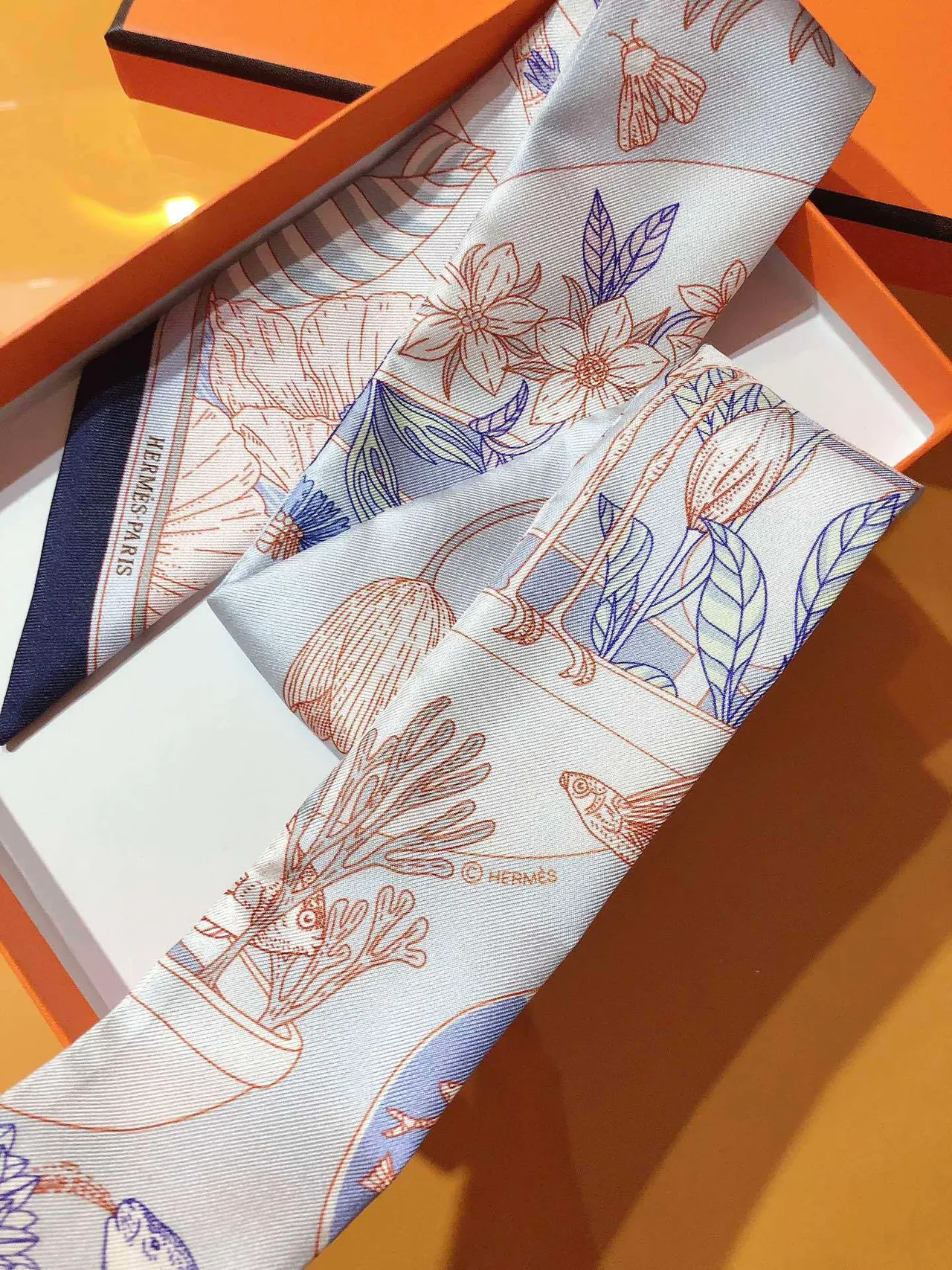 Hermès Precious Paradise Twilly রেশম স্কার্ফ 7