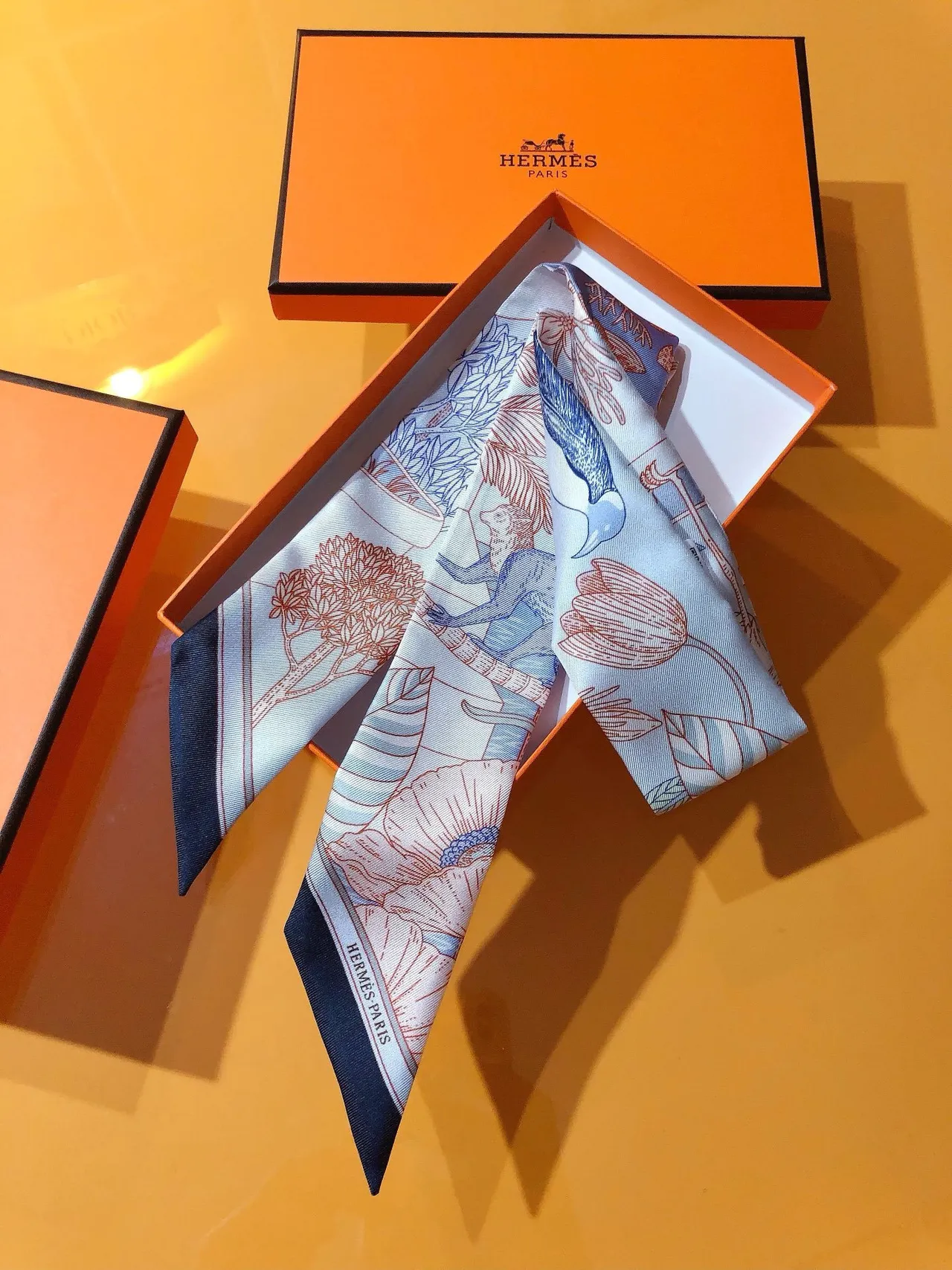Hermès Precious Paradise Twilly রেশম স্কার্ফ 4