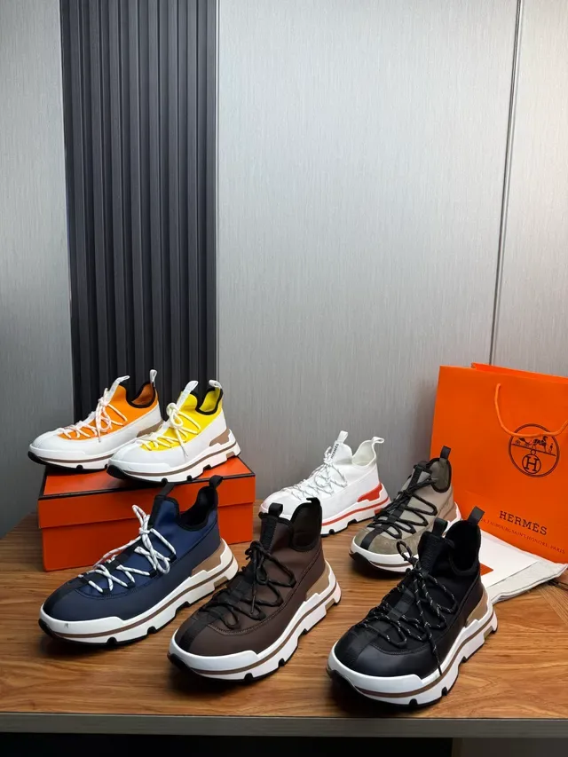 Hermès সাদা ধূসর চাঙ্কি সোল মিক্সড লেদার-মেশ আপার স্নিকার্স 2