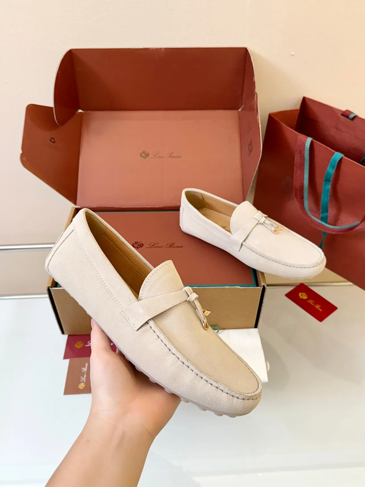 Loro Piana Mocasin con Borla Beige Ante 6