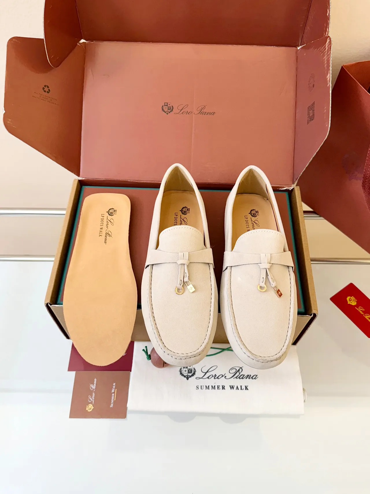 Loro Piana Mocasin con Borla Beige Ante 5