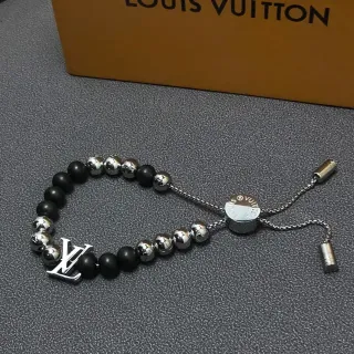 Louis Vuitton سوارة شارم مونوغرام محفوفة بالخرز