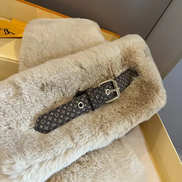 Louis Vuitton Beige Brown Faux-Fur Monogrammed Strap Scarve 2