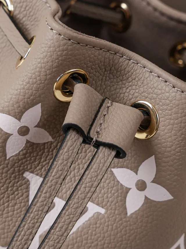 Louis Vuitton Sac seau beige blanc à cordon supérieur imprimé monogramme 4