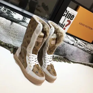 Louis Vuitton বেইজ সাদা মনোগ্রাম ক্যানভাস সাইড ধারী স্নো বুটস