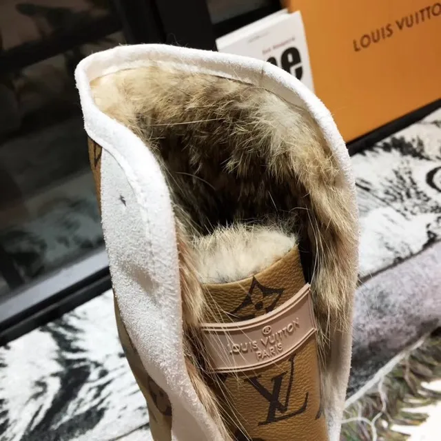 Louis Vuitton बेज सफेद मोनोग्राम कैनवास साइड धारी स्नो बूट्स 5