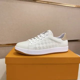 Louis Vuitton Tênis Lifestyle Bege Branco Perfurado Painel Diamante Couro Low-Top Cadarço