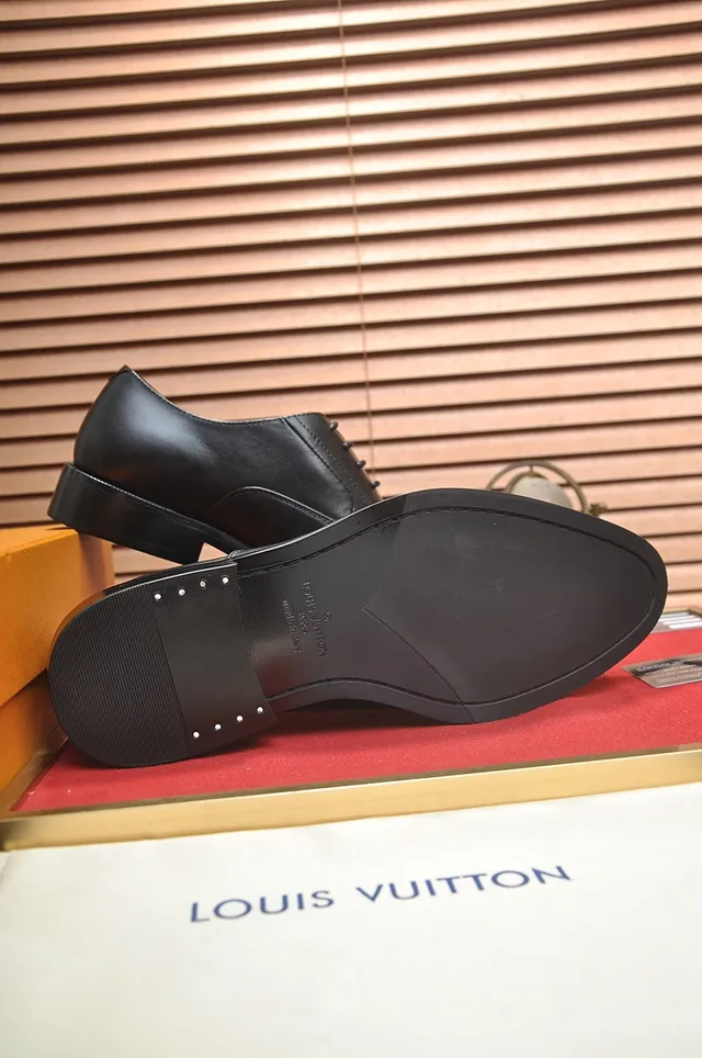 Louis Vuitton Chaussures Oxford Brogue à Cap-Toe Noir 3