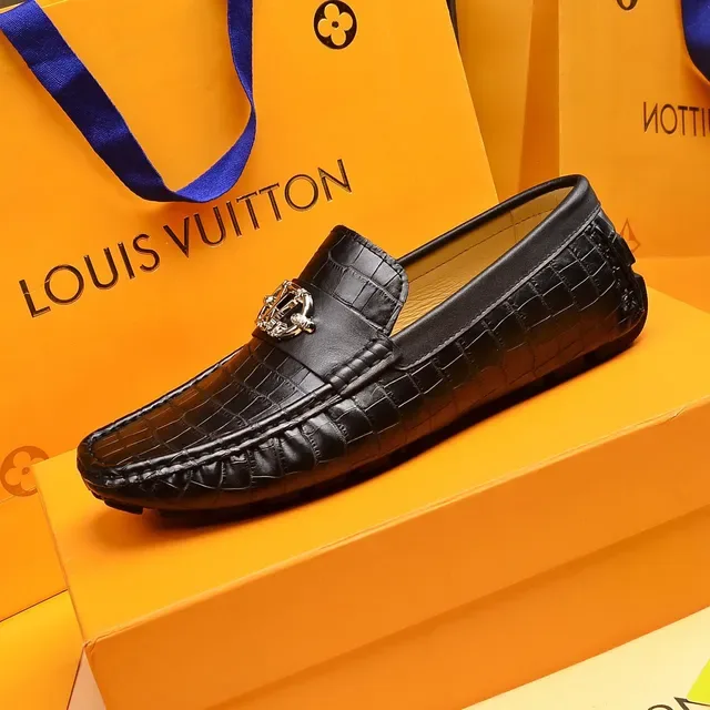 Louis Vuitton Black Gold Crocodile-Embossed Leather Metal LV Twist-Lock Hardware Loafer 5