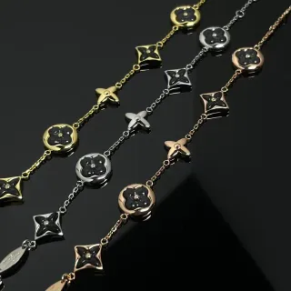 Colar Louis Vuitton Preto e Dourado Motivo Floral Inlay Esmalte