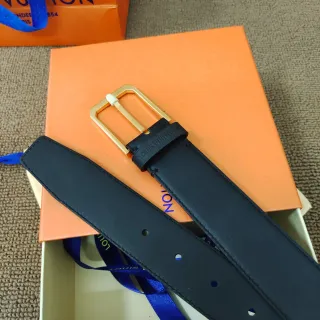 Louis Vuitton Black Gold Smooth Rectangular Buckle Leather Belt
