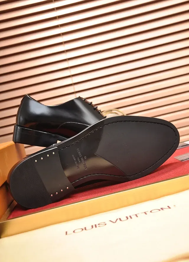 Louis Vuitton Negro Cuero Pulido Brogue Cap-Toe 3